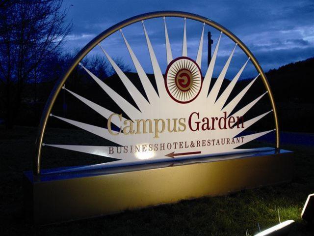Campus Garden Businesshotel Изерлон Экстерьер фото