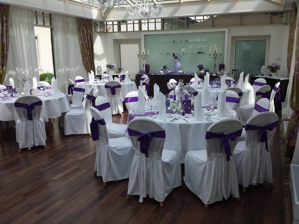 Campus Garden Businesshotel Изерлон Экстерьер фото