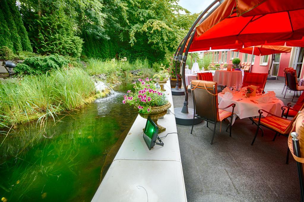 Campus Garden Businesshotel Изерлон Экстерьер фото
