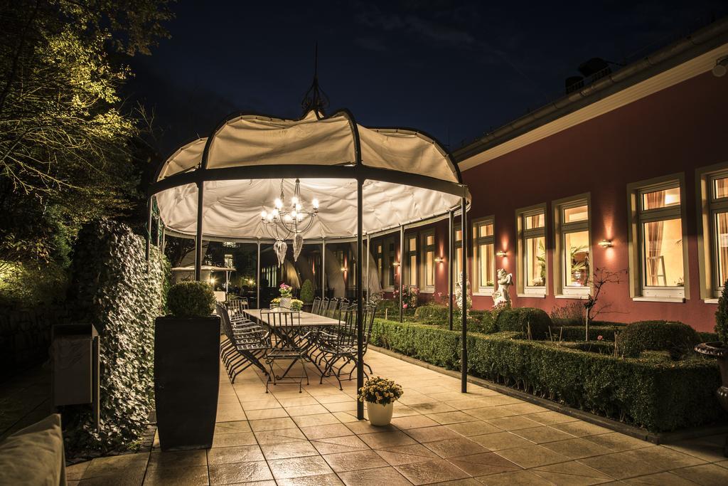 Campus Garden Businesshotel Изерлон Экстерьер фото